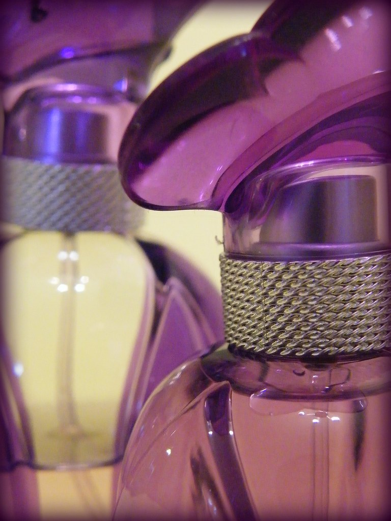 Foto demonstrativa de Perfume Unisex Essence 100ml